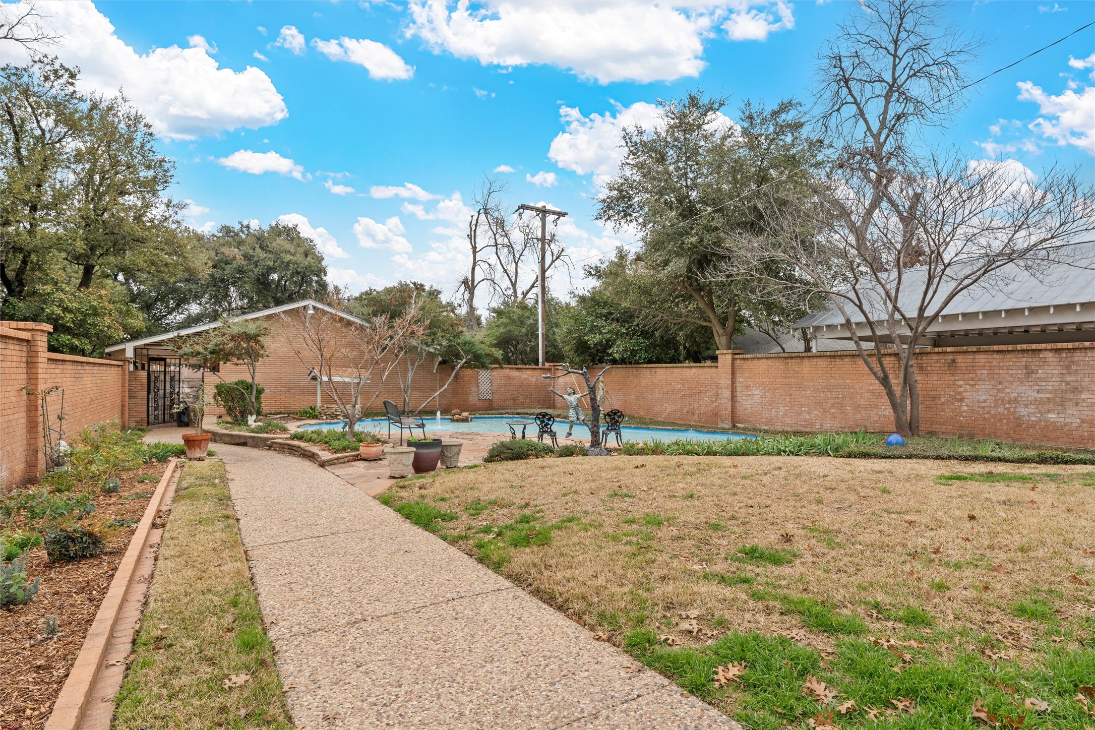 4924 Cobbs Drive 2G