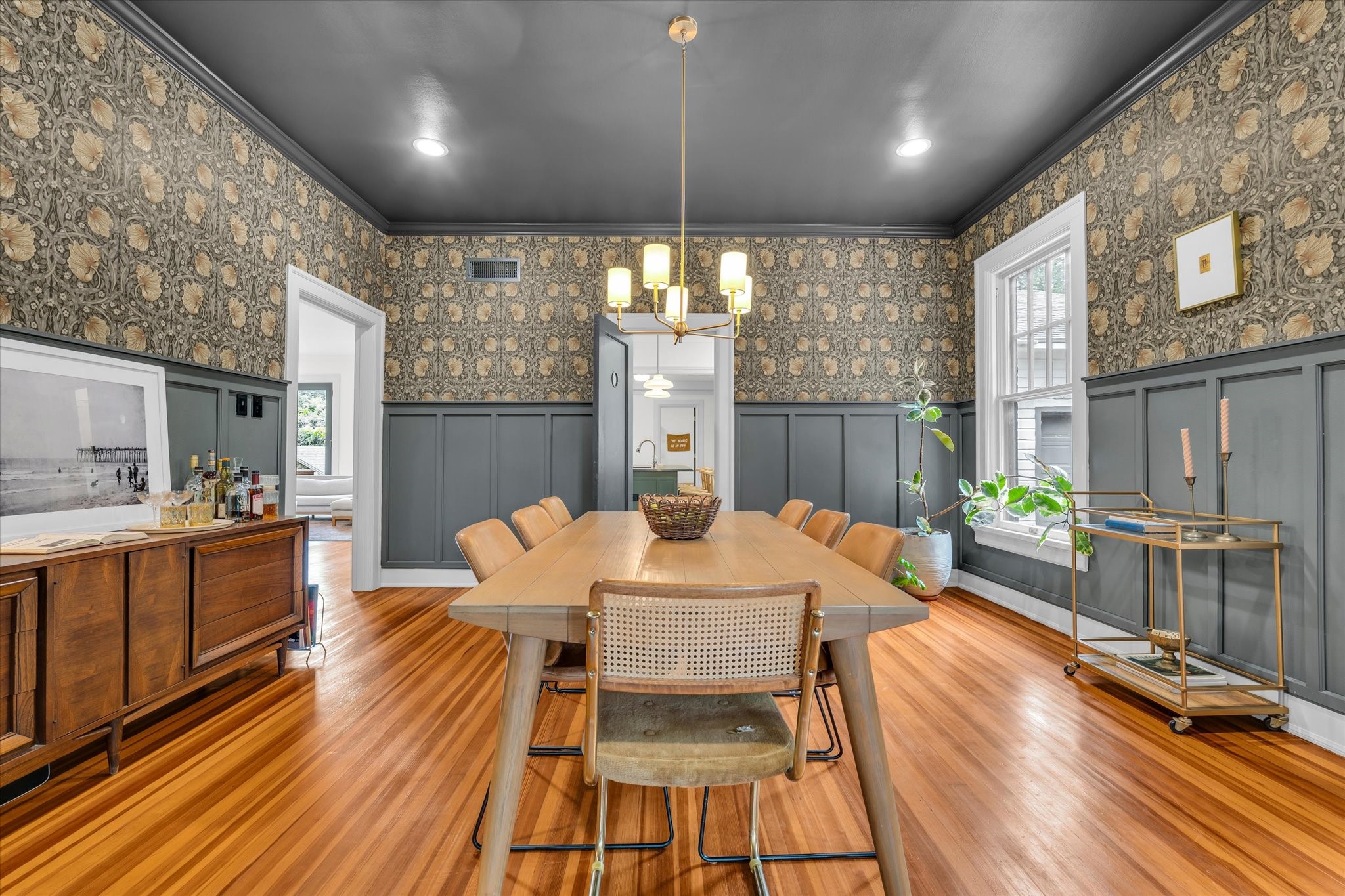 322 Crescent Road