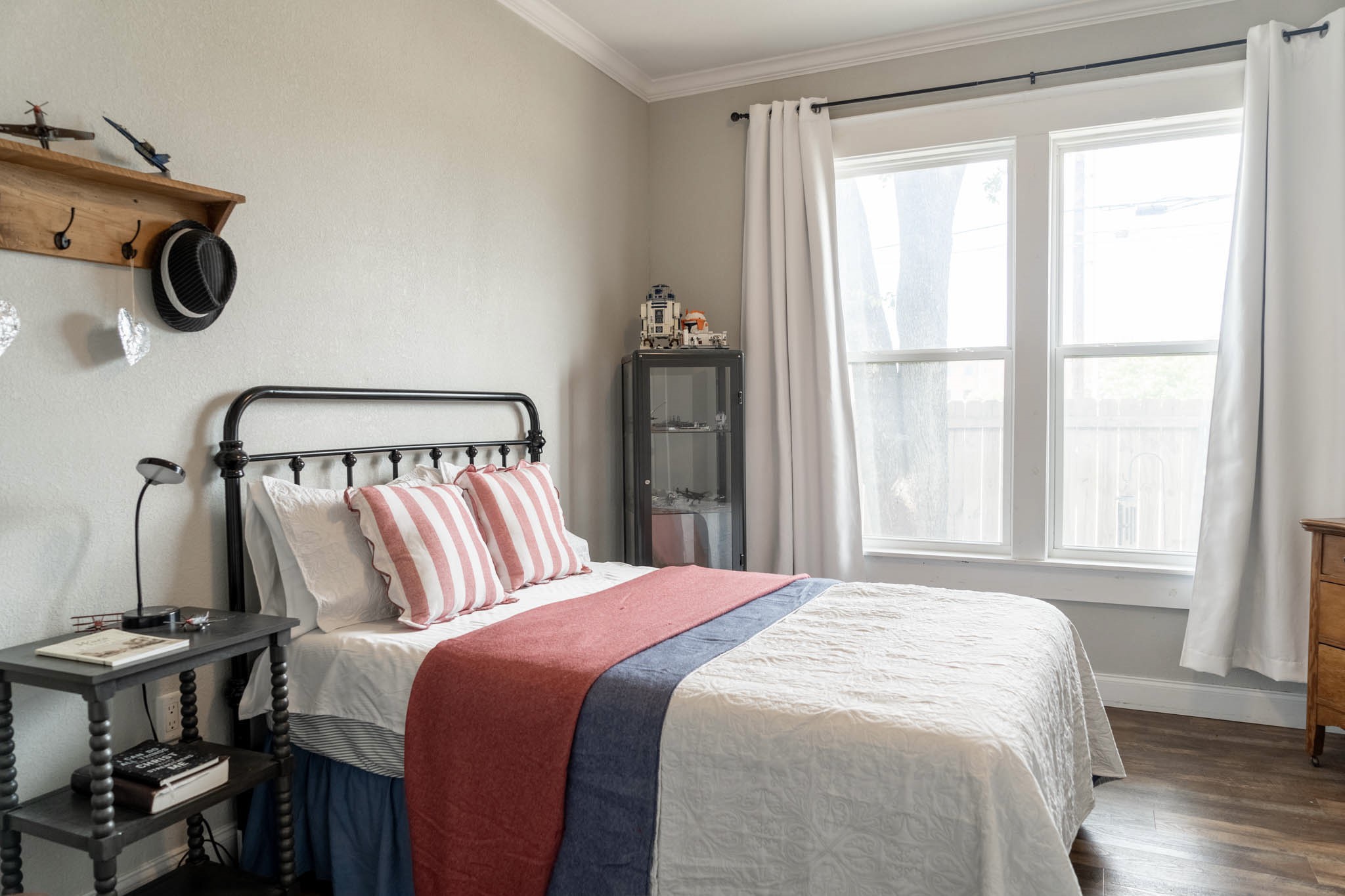 1800 Algonquin Street