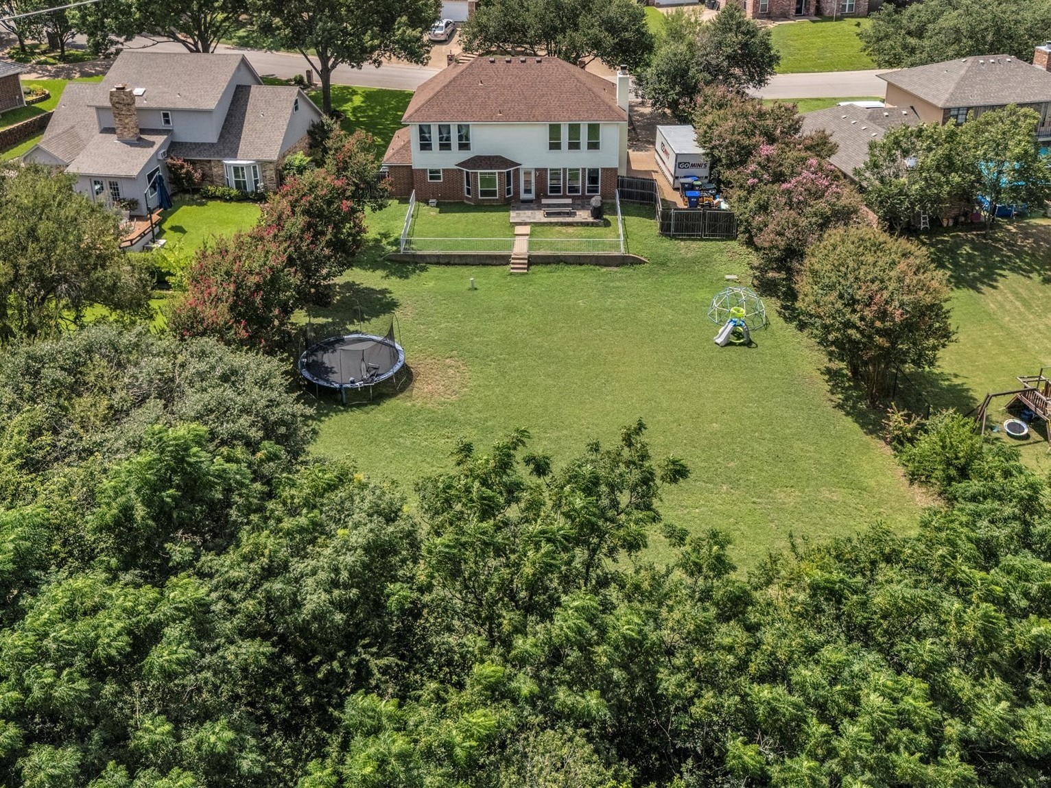 4218 Green Oak Drive