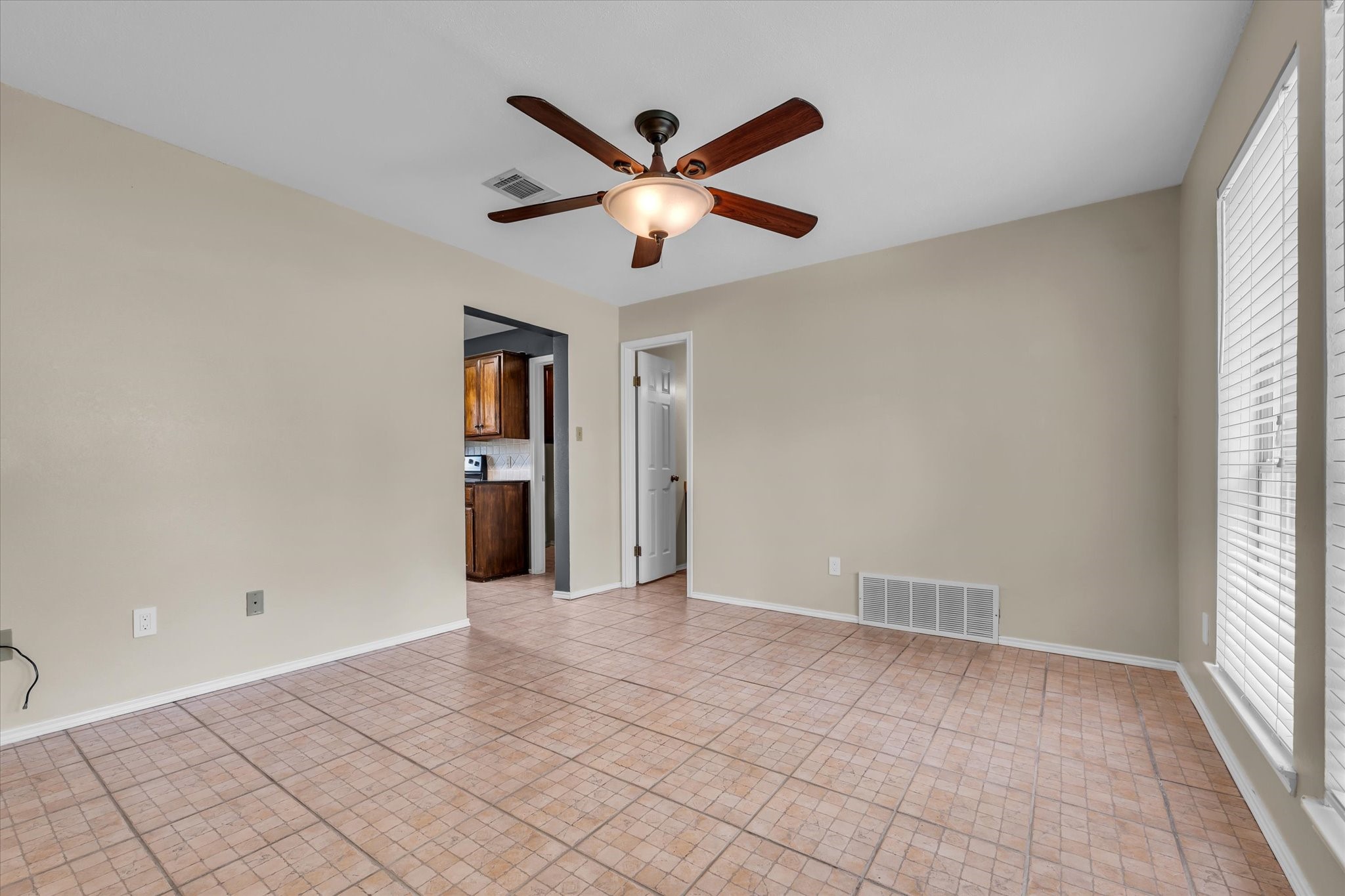 4218 Green Oak Drive