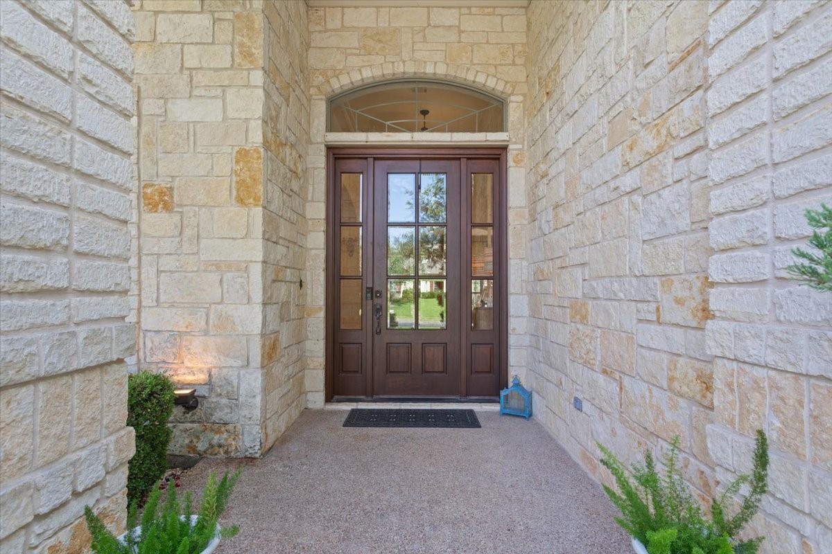 1116 Wessex Drive