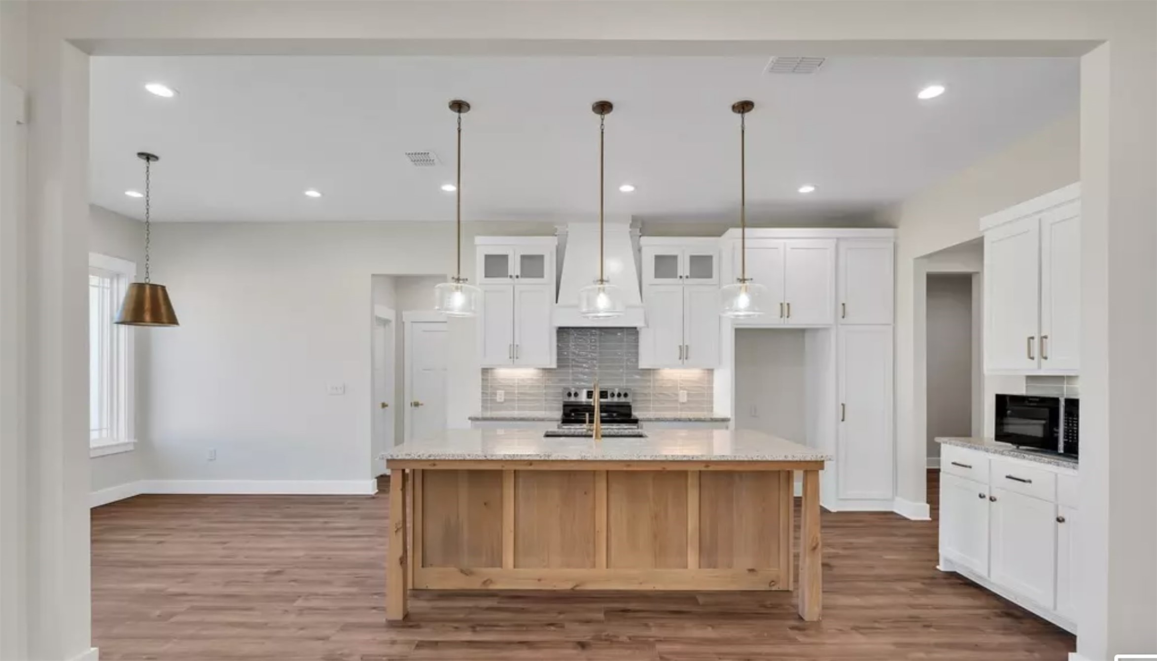 801 Secretariat Drive