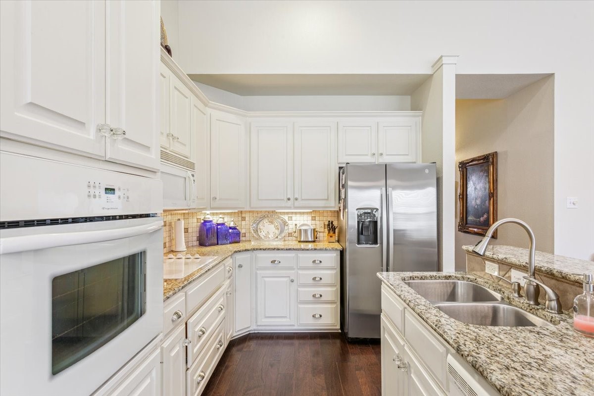 9010 Darby Lane
