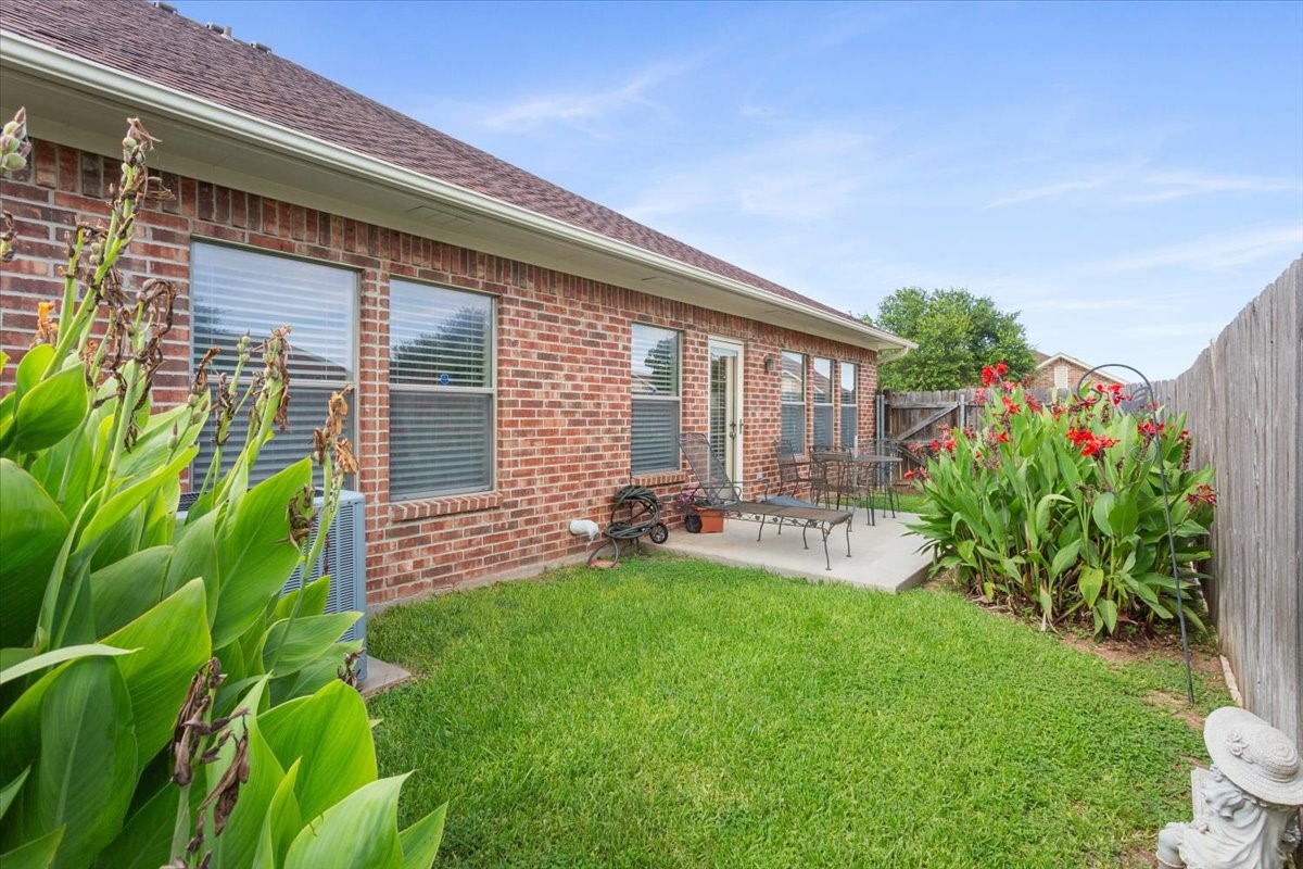 9010 Darby Lane