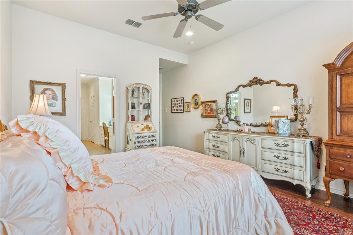 9010 Darby Lane