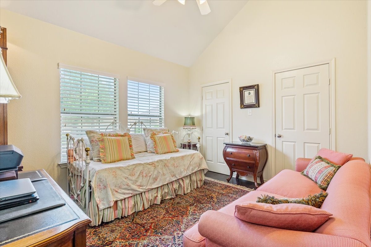 9010 Darby Lane