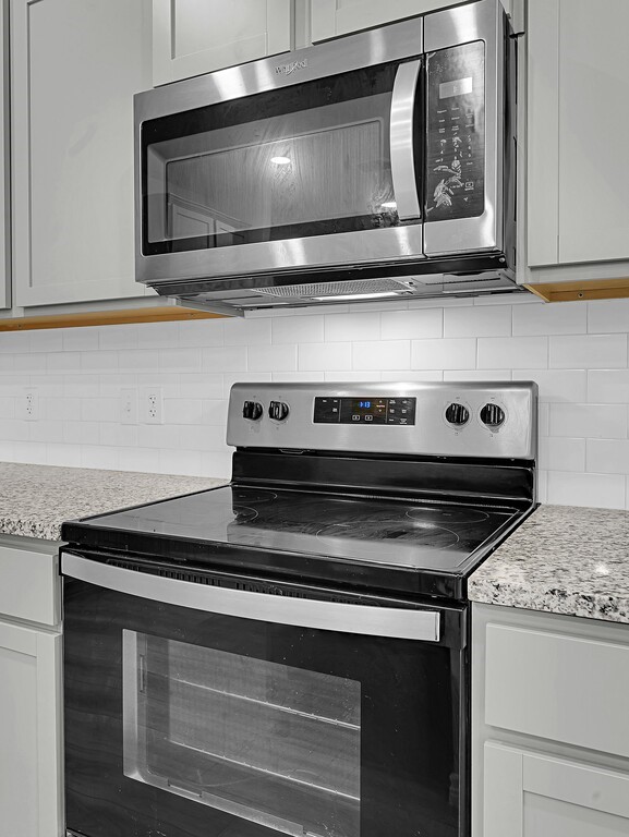 10909 Hollister Lane