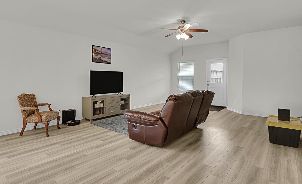 10909 Hollister Lane