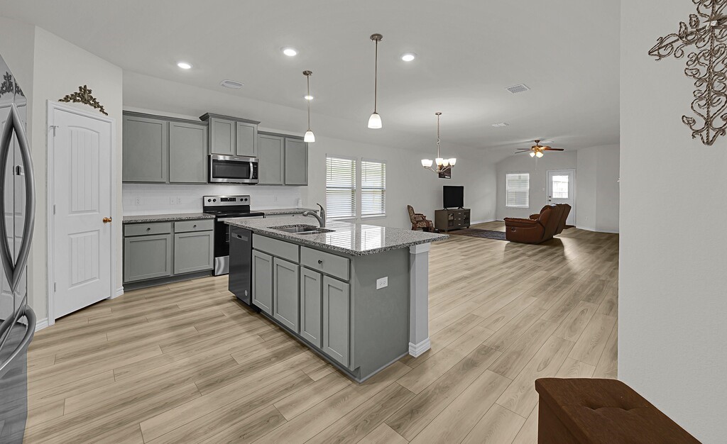 10909 Hollister Lane