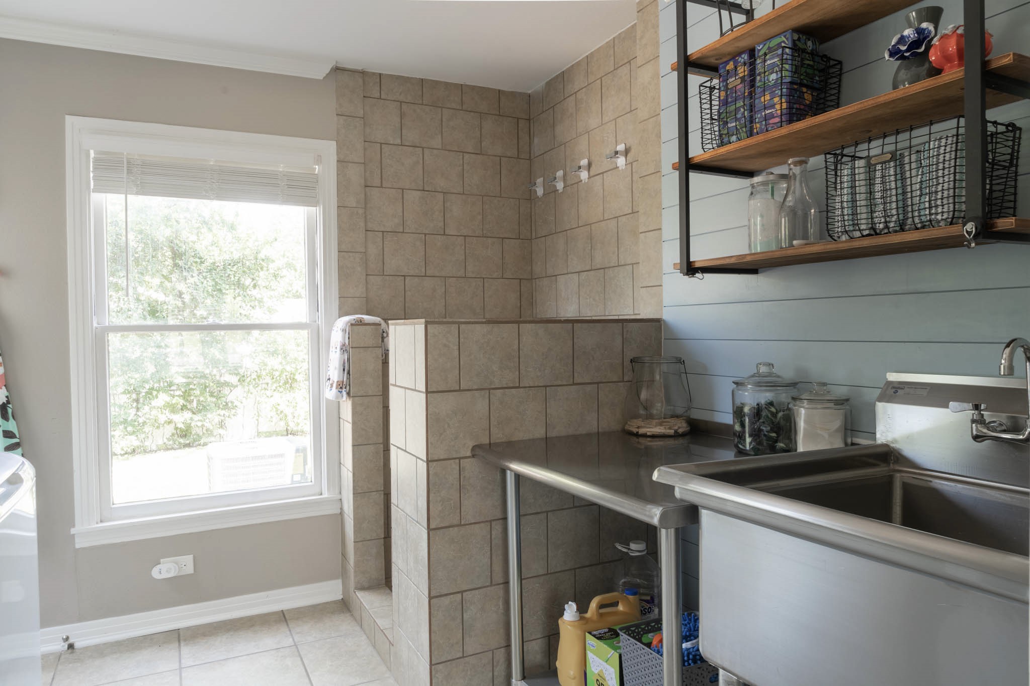 2925 Cumberland Avenue