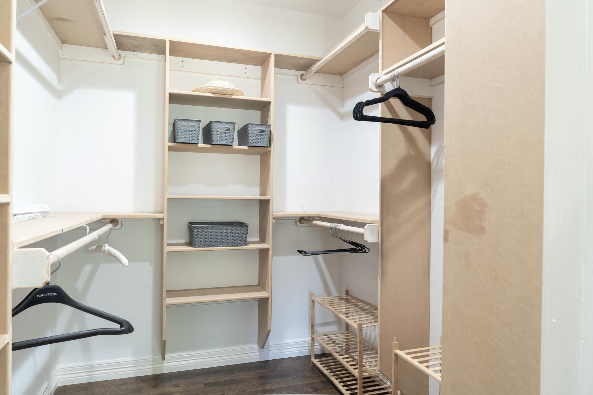 2925 Cumberland Avenue