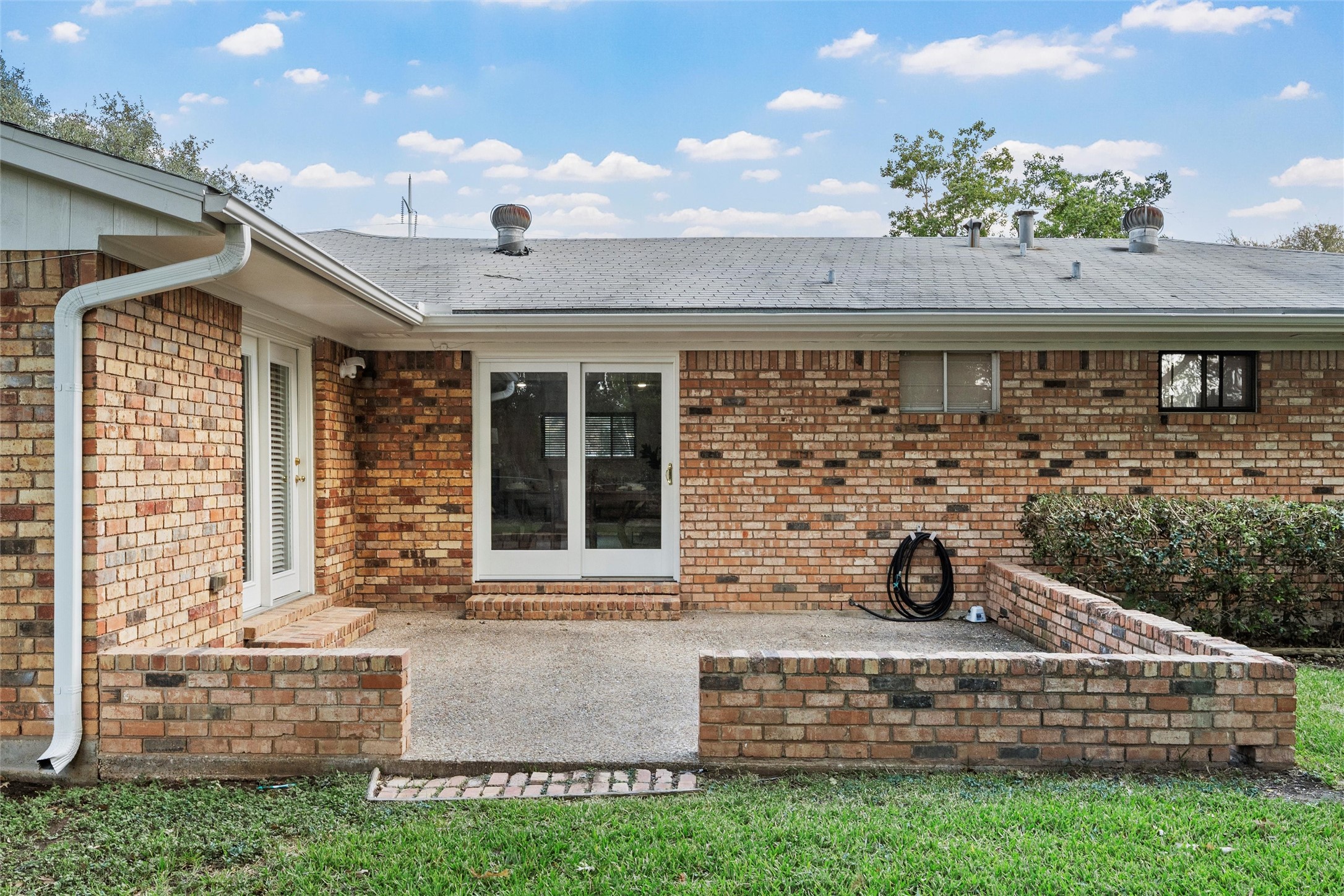 1424 Valeska Drive