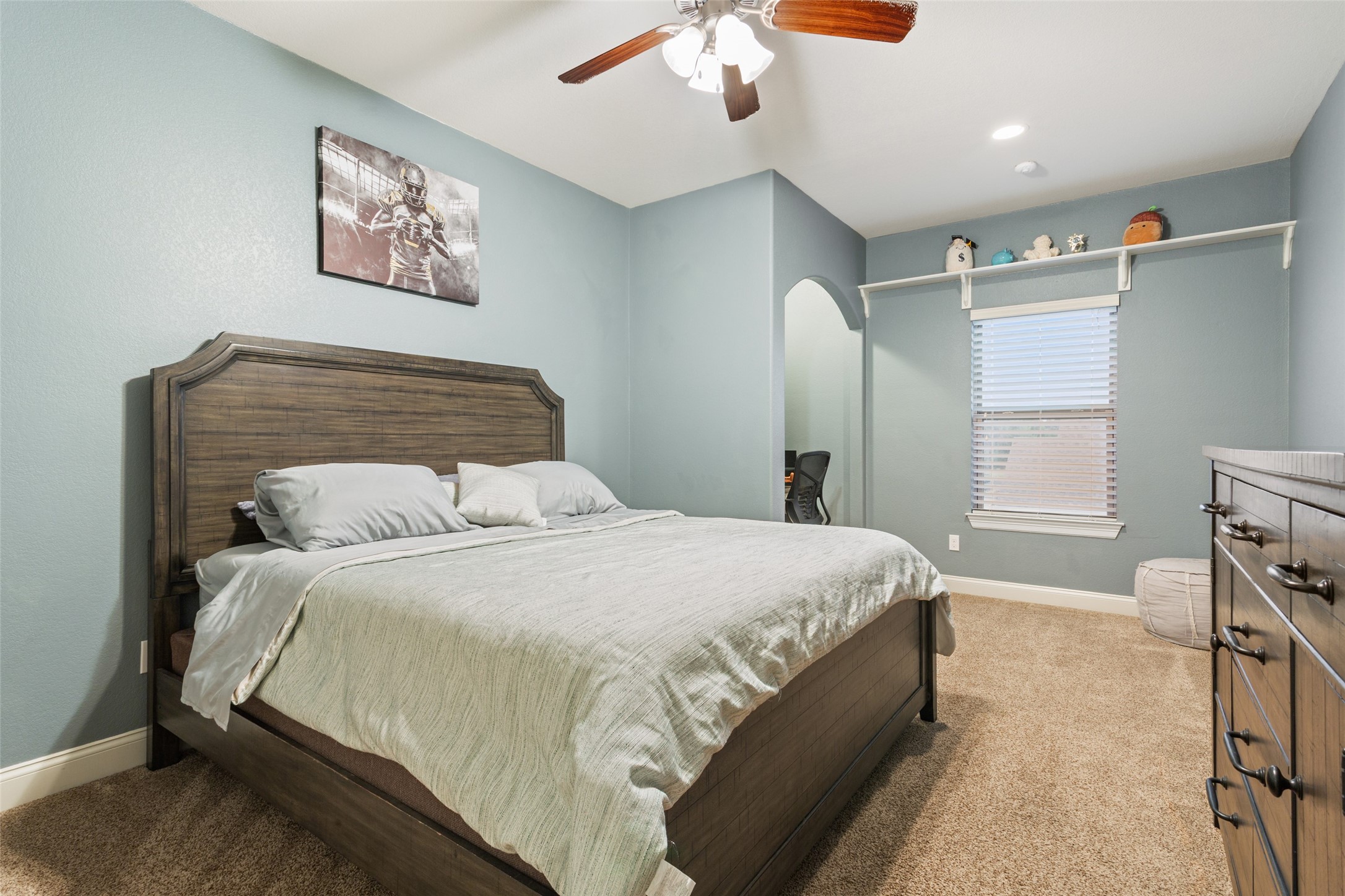 2313 Nicholas