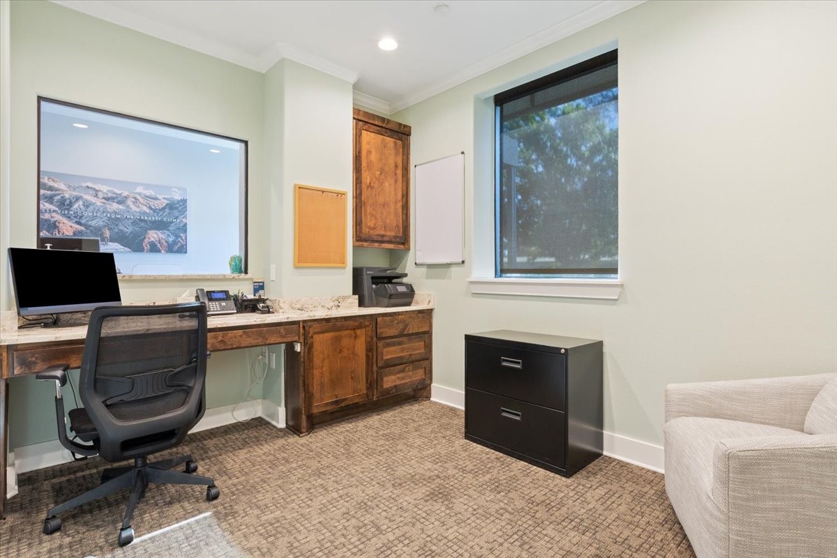 1927 Columbus Avenue