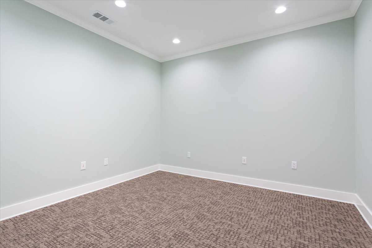 1927 Columbus Avenue