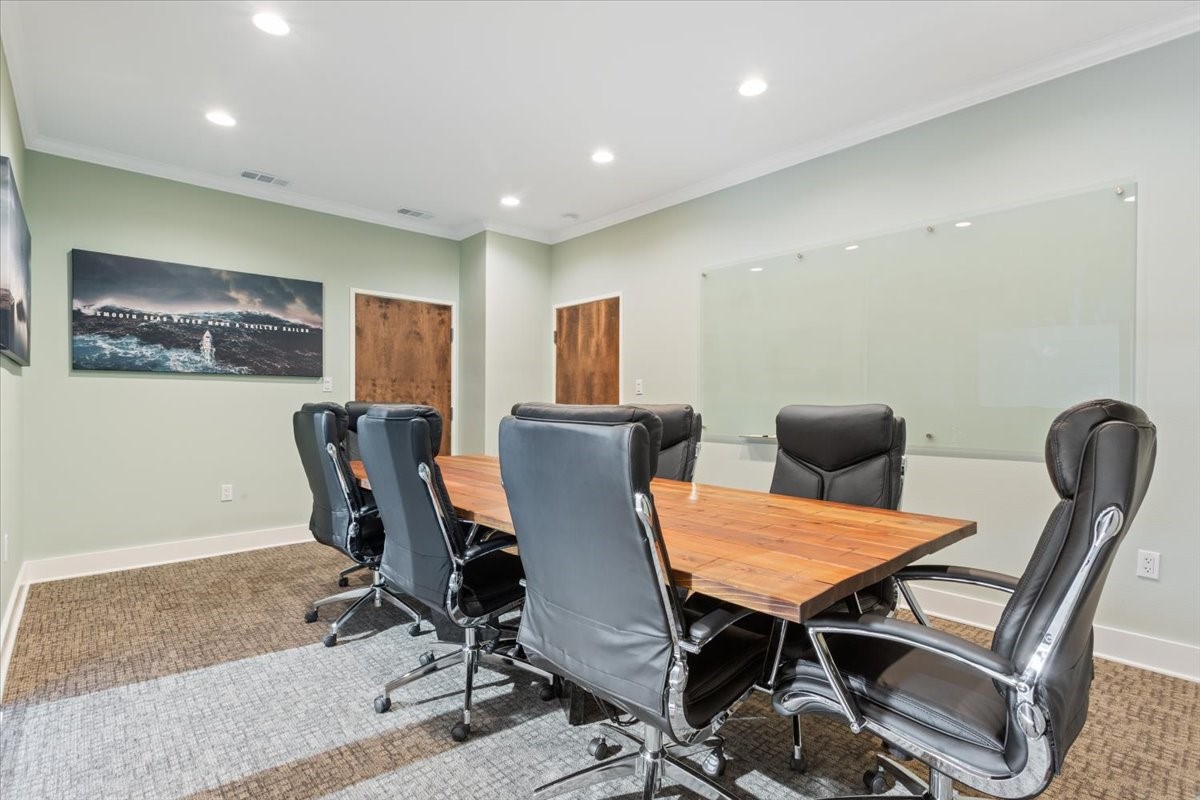 1927 Columbus Avenue