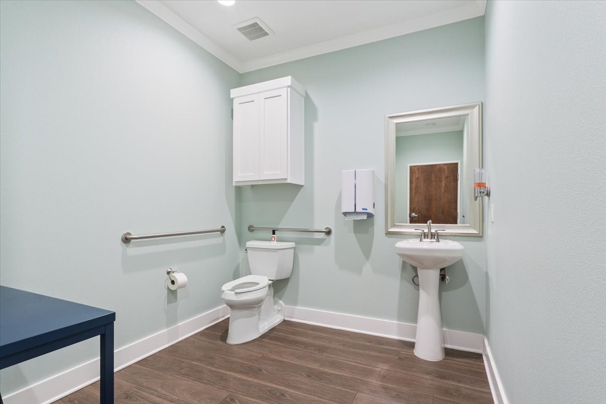 1927 Columbus Avenue