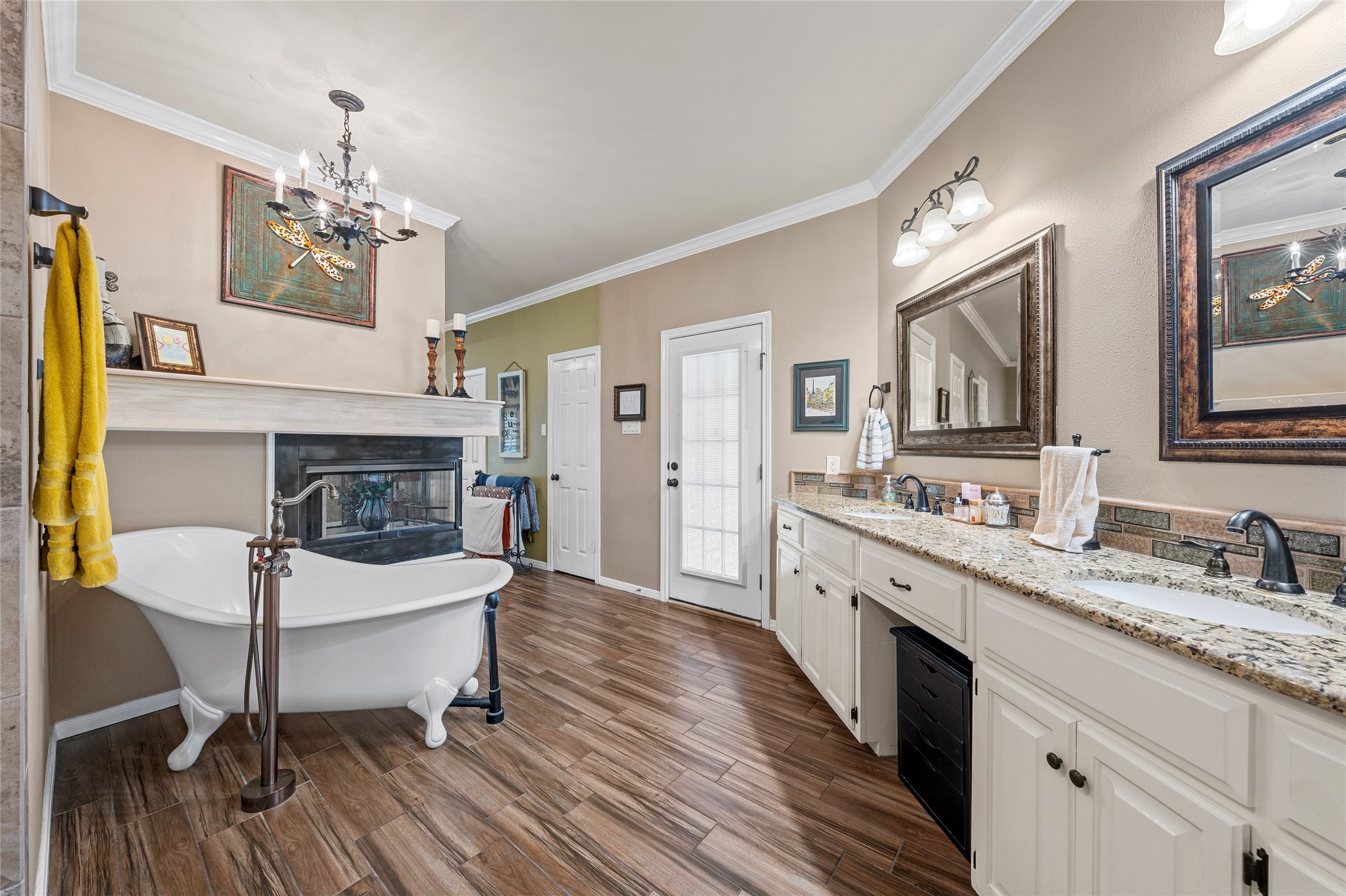 212 Shady Place Drive