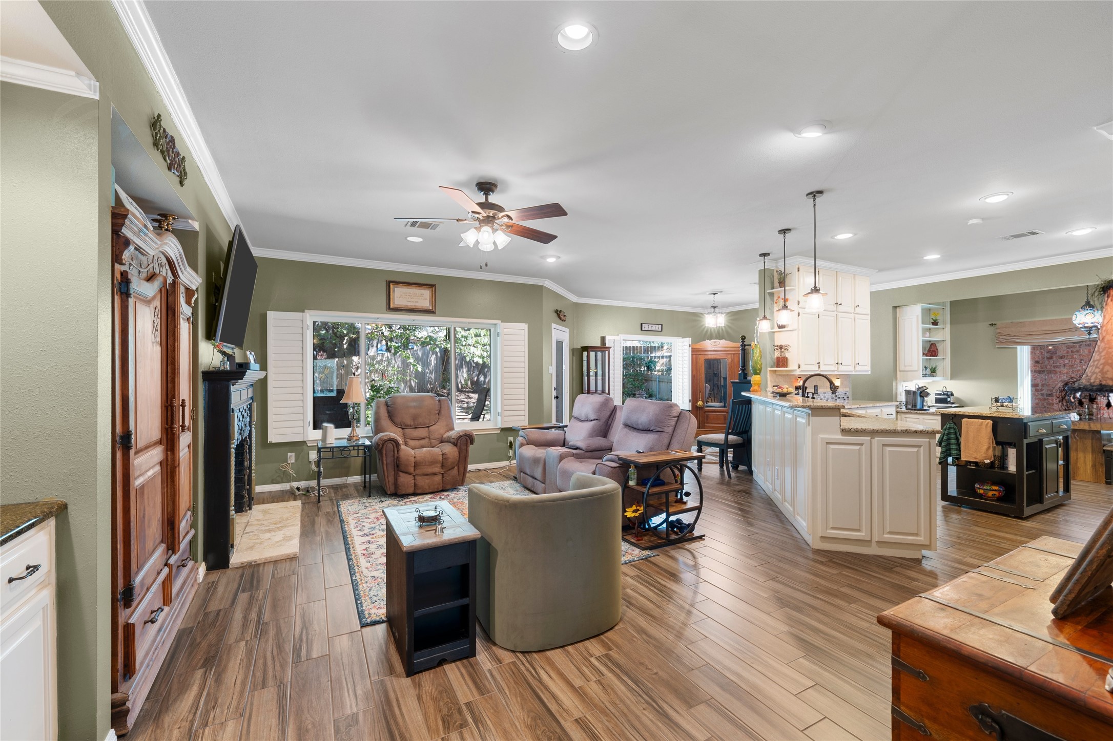 212 Shady Place Drive