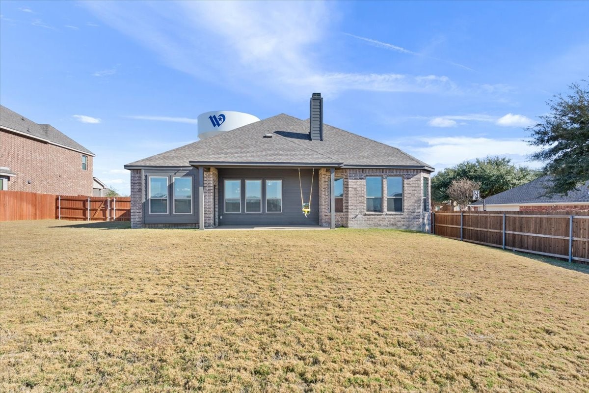 2321 Paddington Way