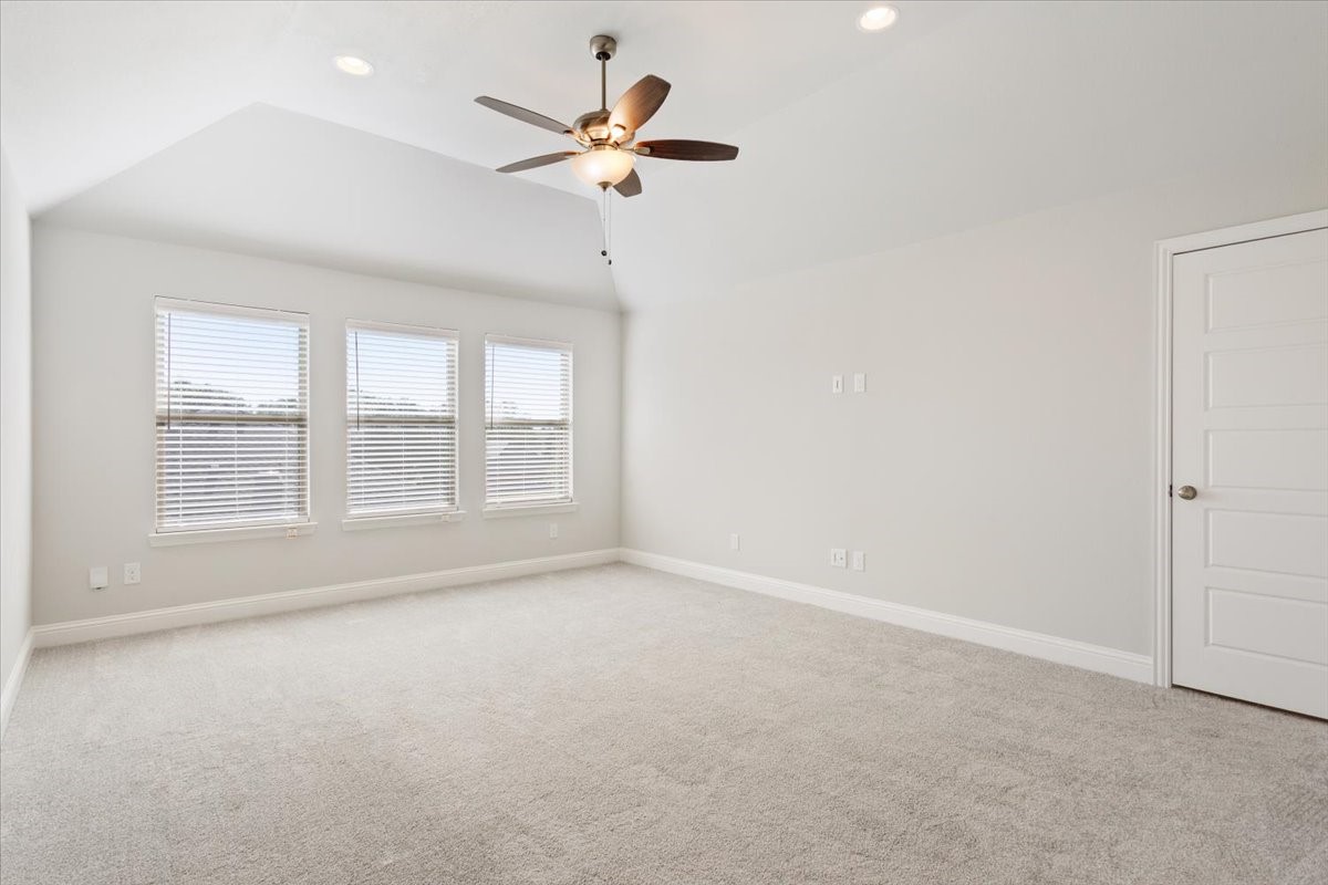 2321 Paddington Way