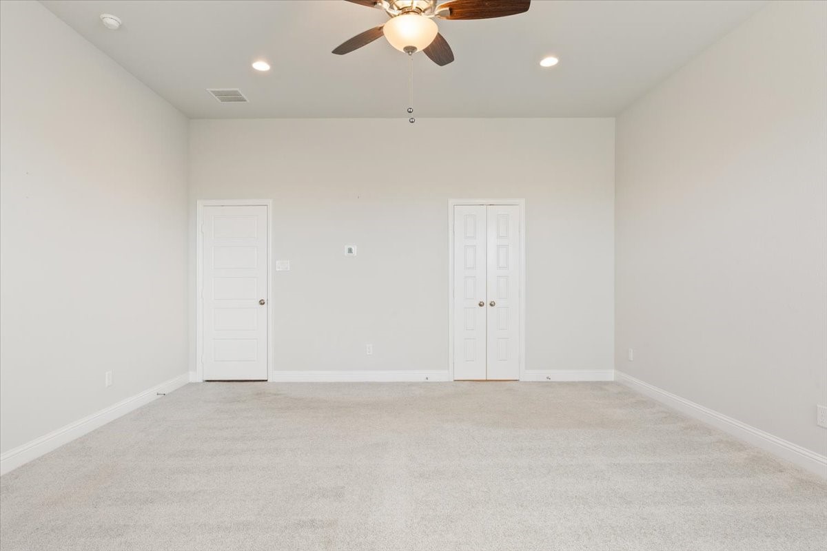 2321 Paddington Way