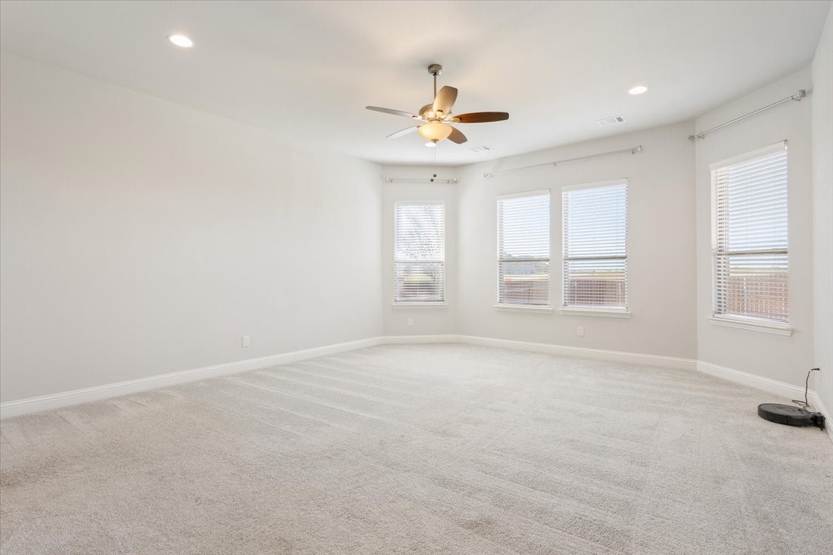 2321 Paddington Way