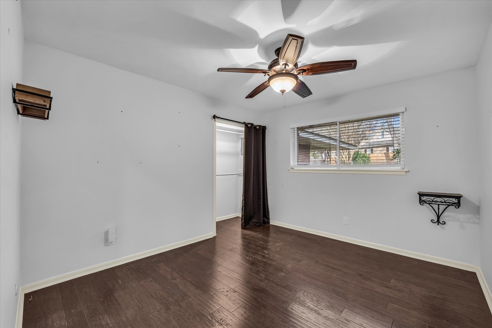 4325 Shady Glen Drive