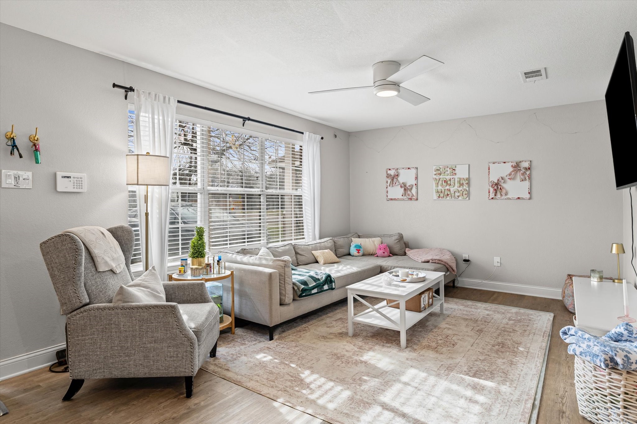 1301 Wood Avenue A & B