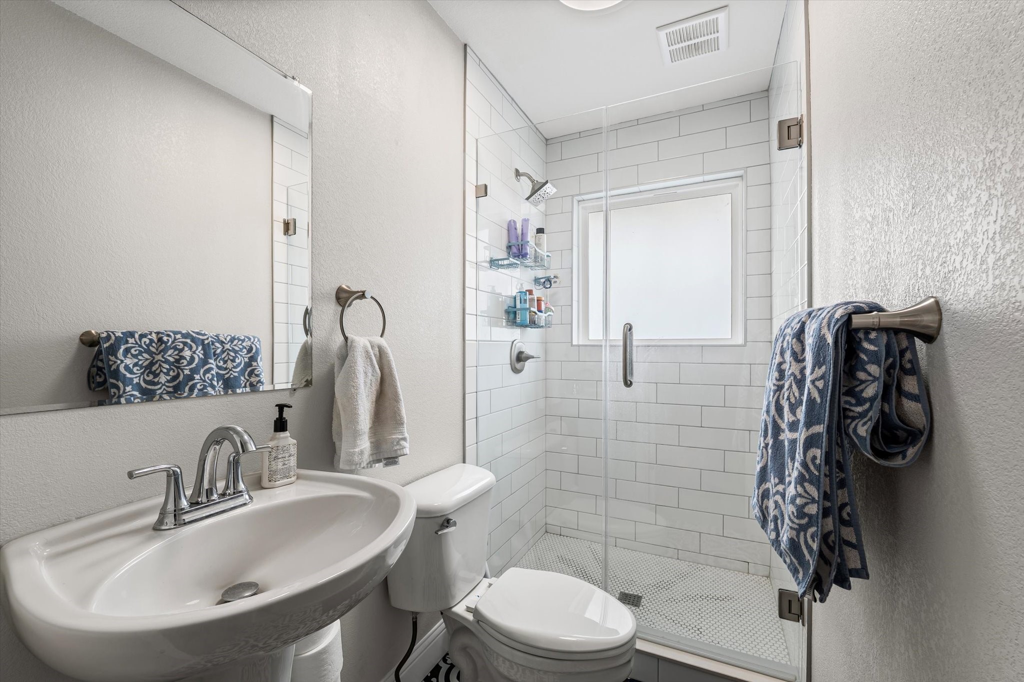 1301 Wood Avenue A & B