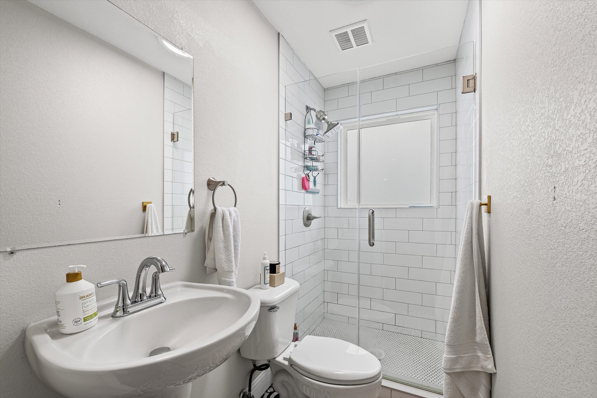 1301 Wood Avenue A & B