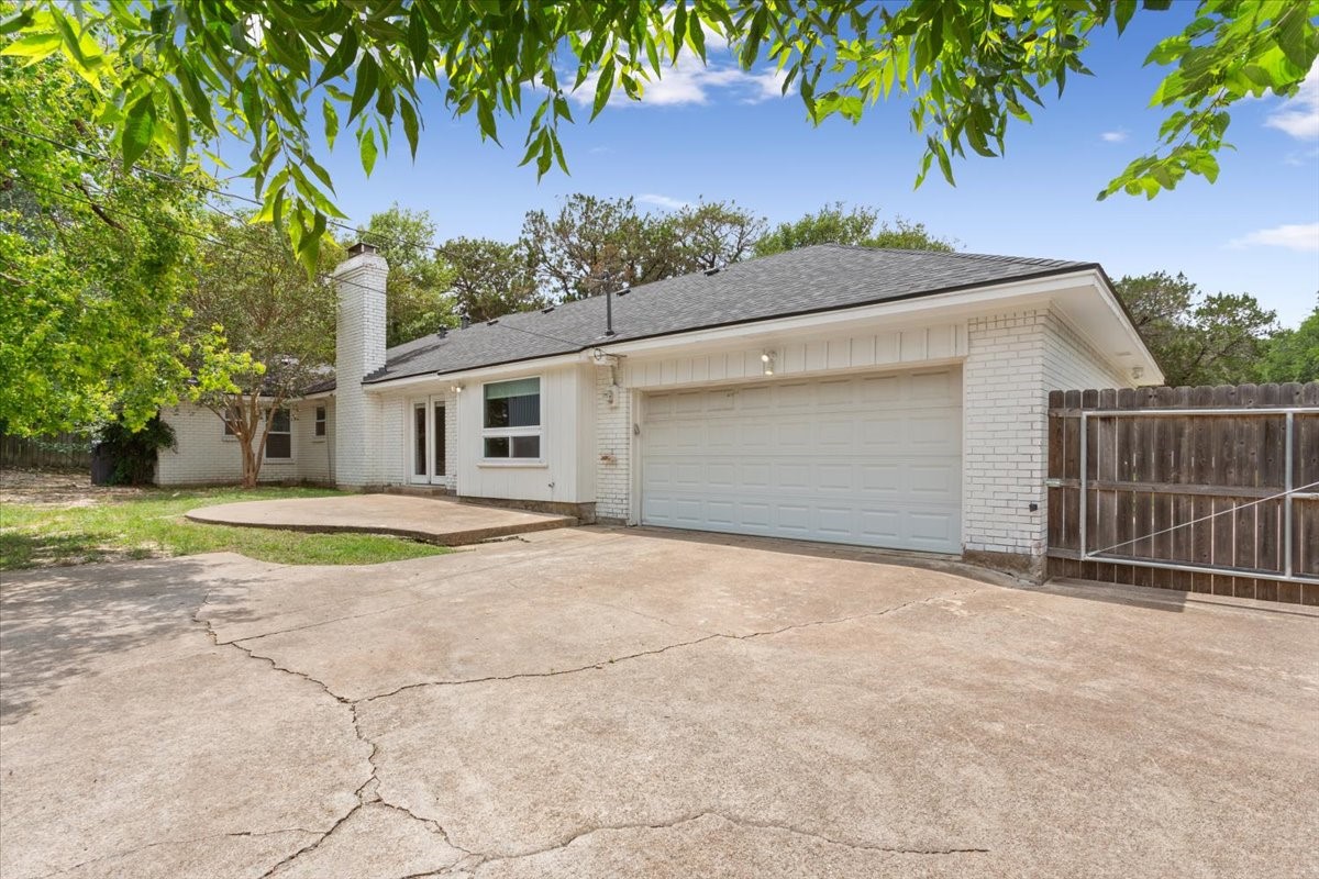 3201 Carroll Drive