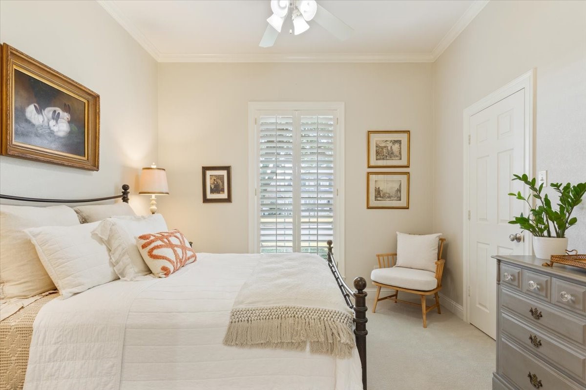 4801 Ridgeview Drive