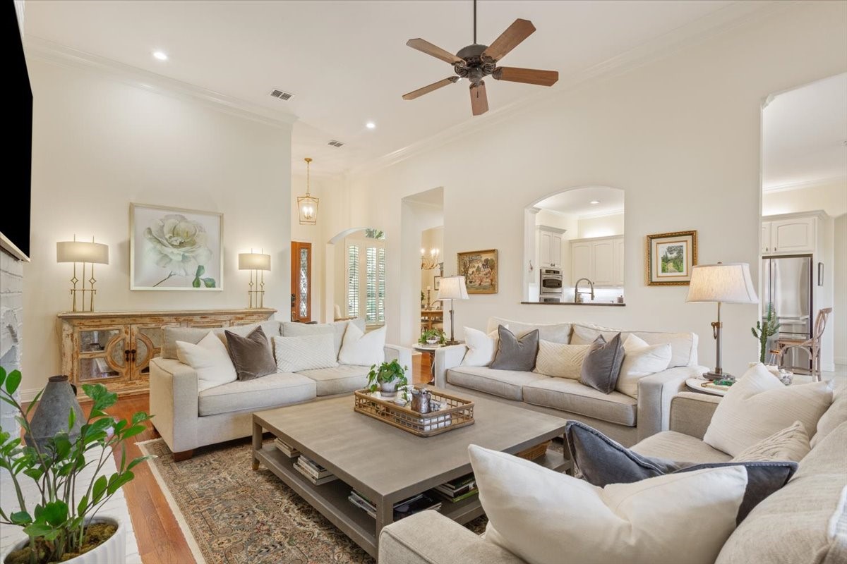 4801 Ridgeview Drive