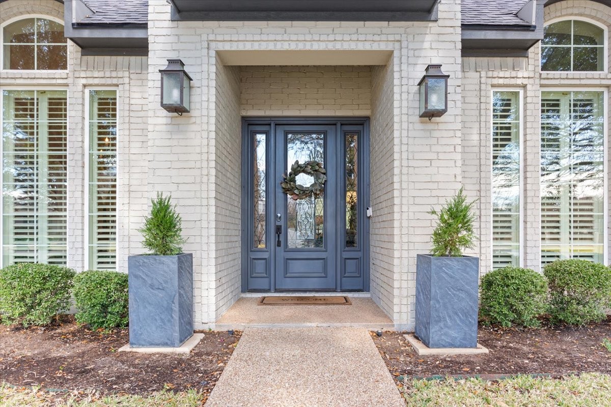 4801 Ridgeview Drive