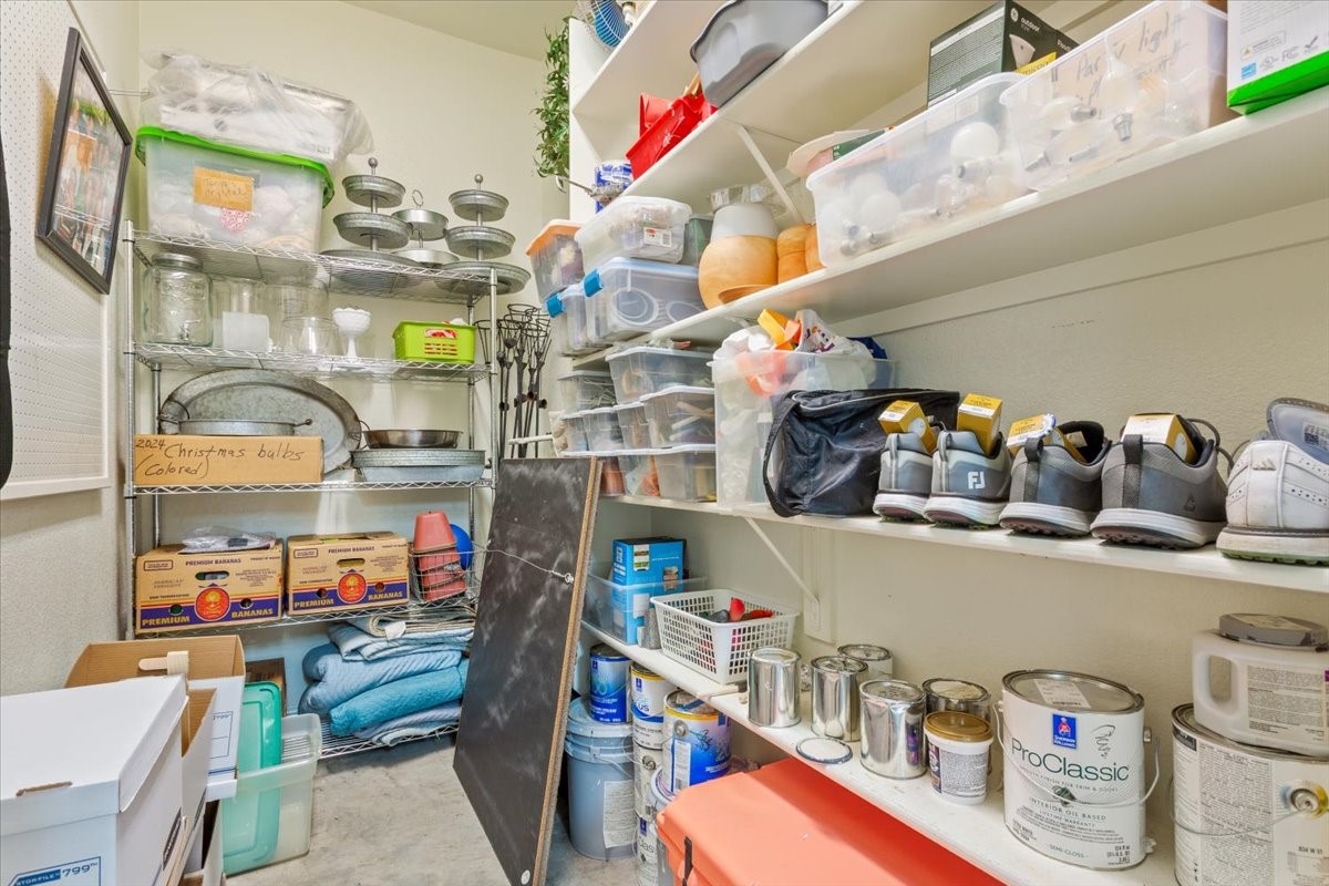 4801 Ridgeview Drive