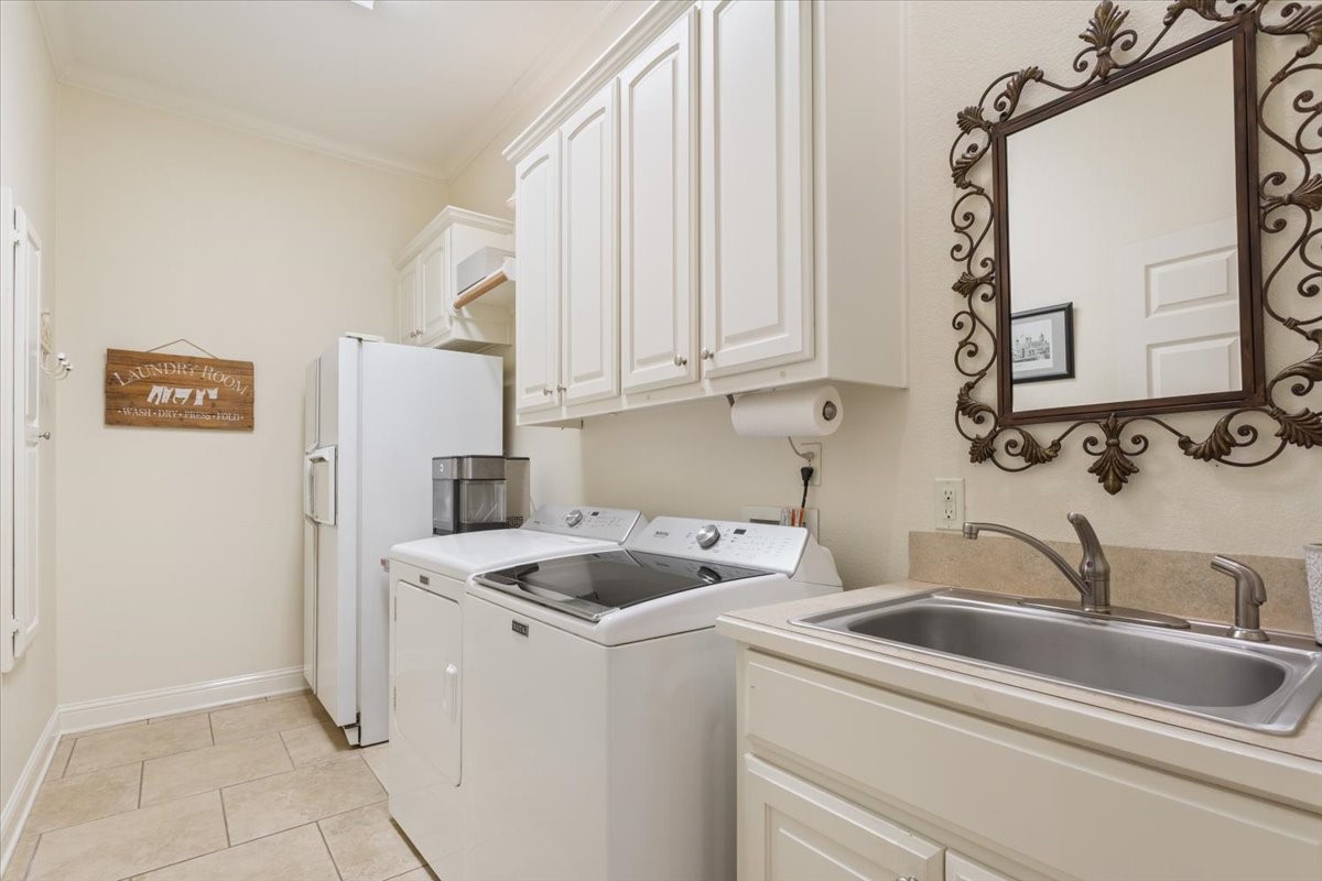 4801 Ridgeview Drive