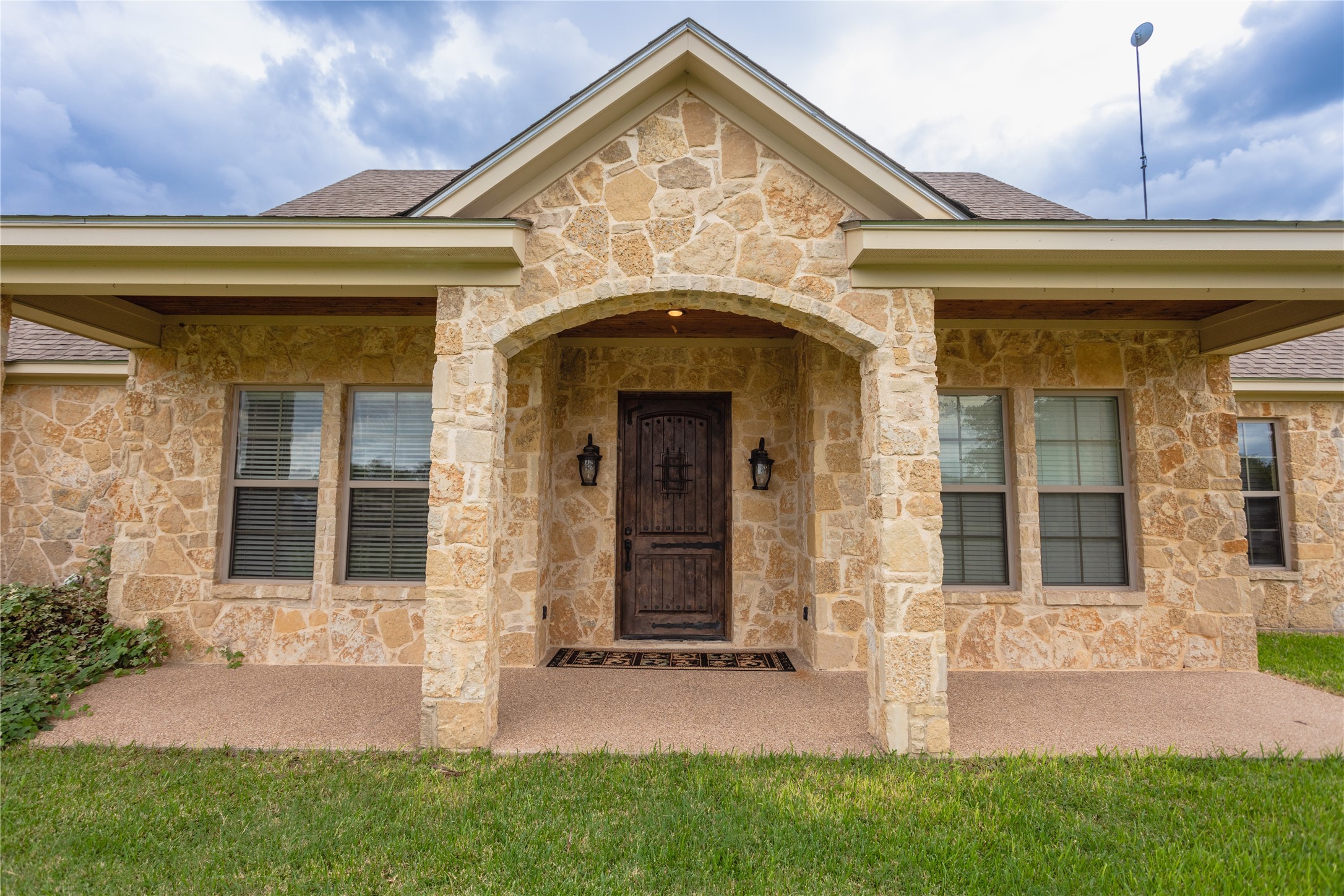 313 Wolf Creek Road