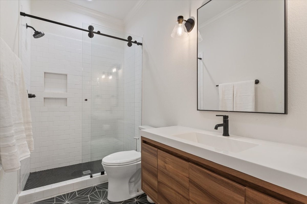 1061 Hidden Valley Court