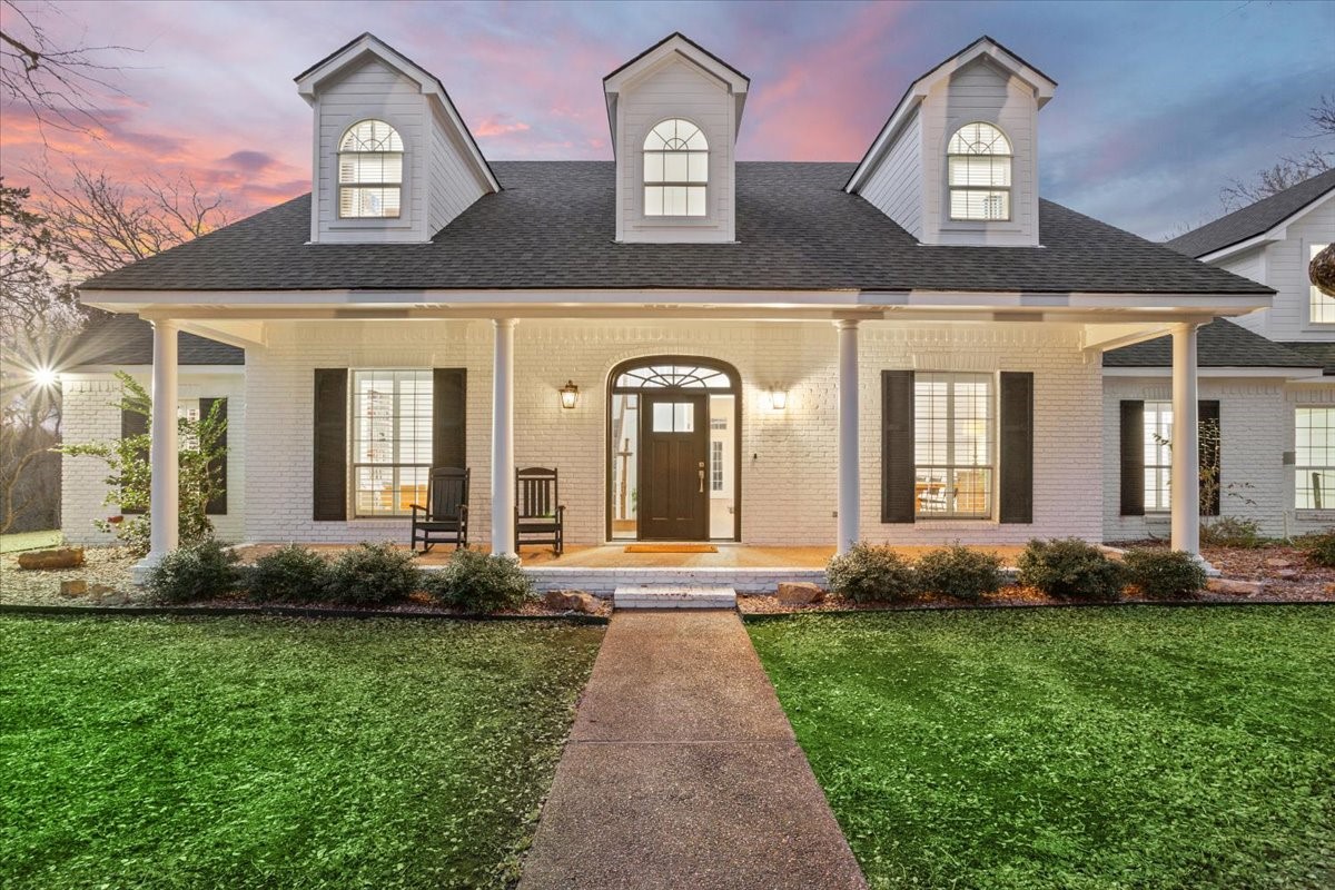 1061 Hidden Valley Court