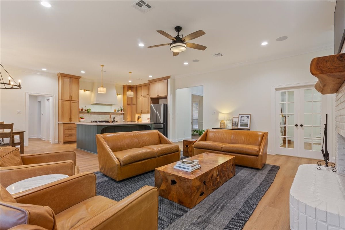 1061 Hidden Valley Court