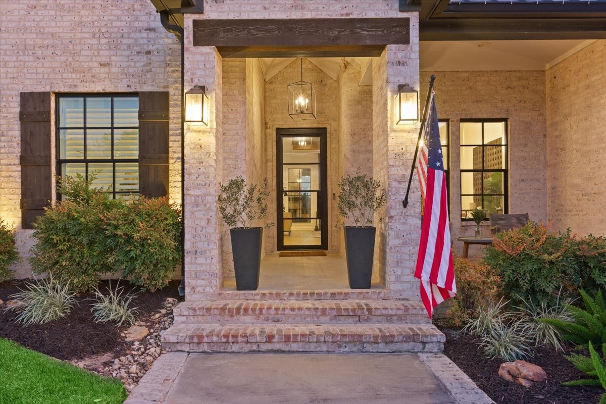 16024 Sorrento Drive