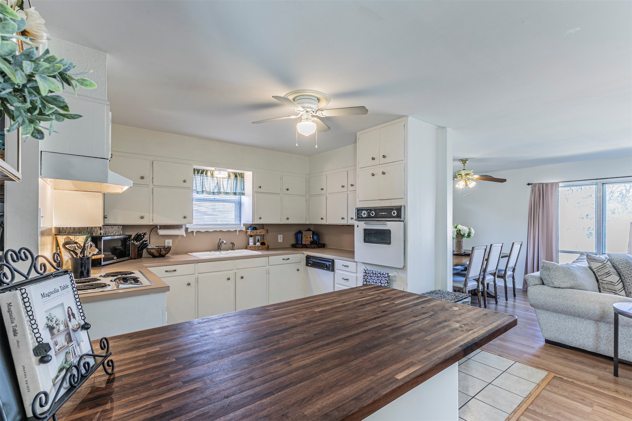 2200 Hermanson Drive