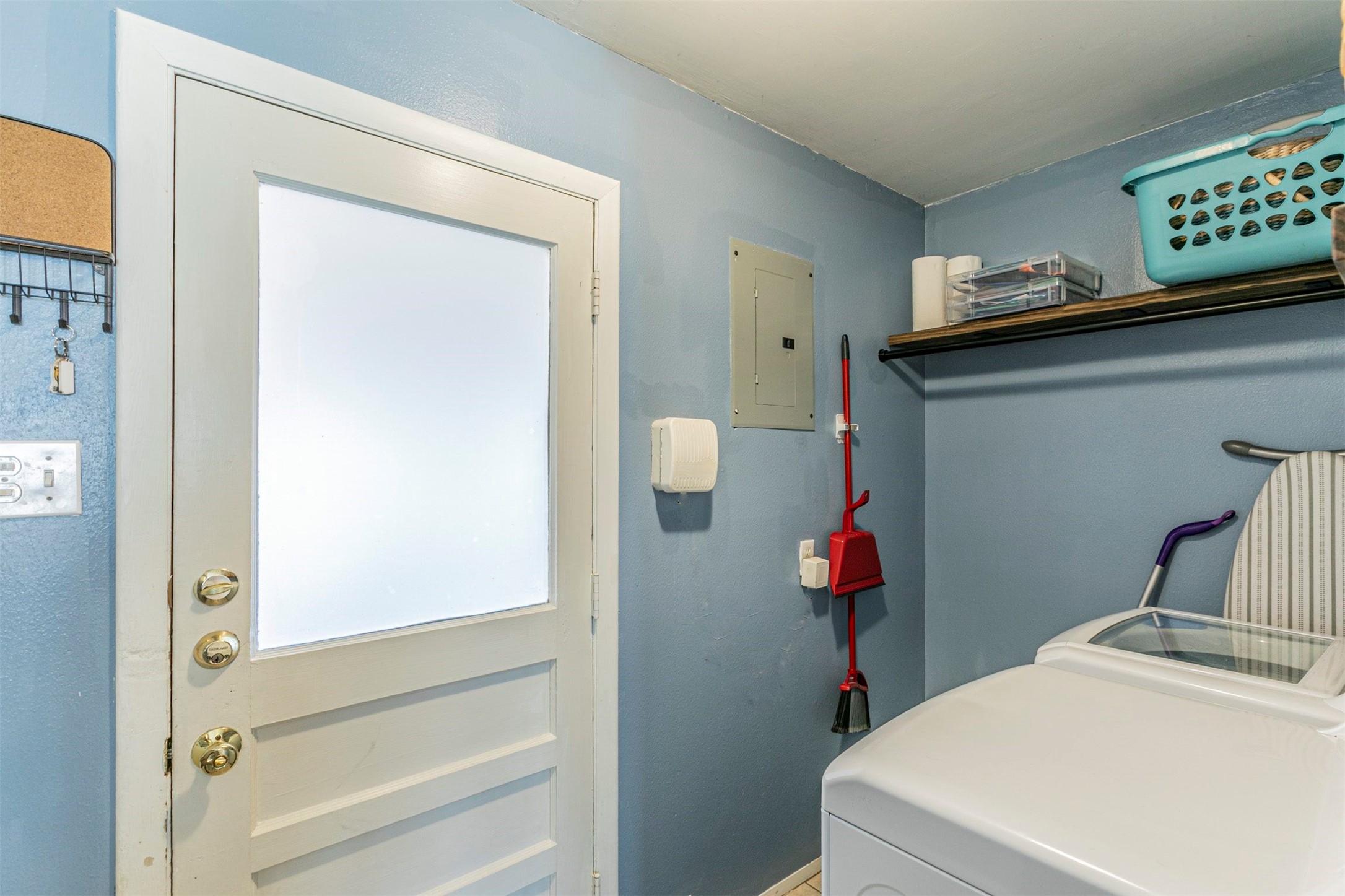 2200 Hermanson Drive