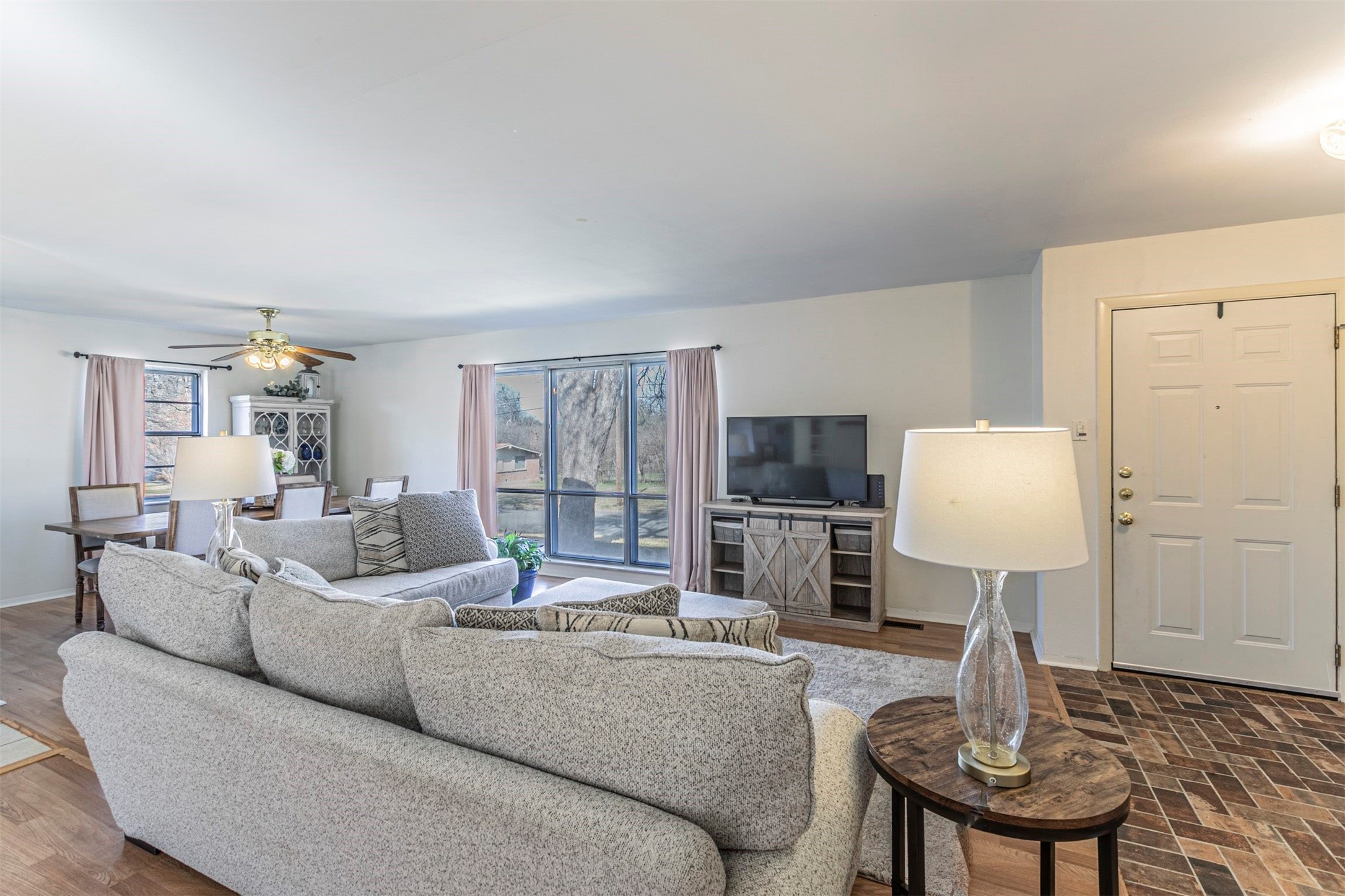 2200 Hermanson Drive