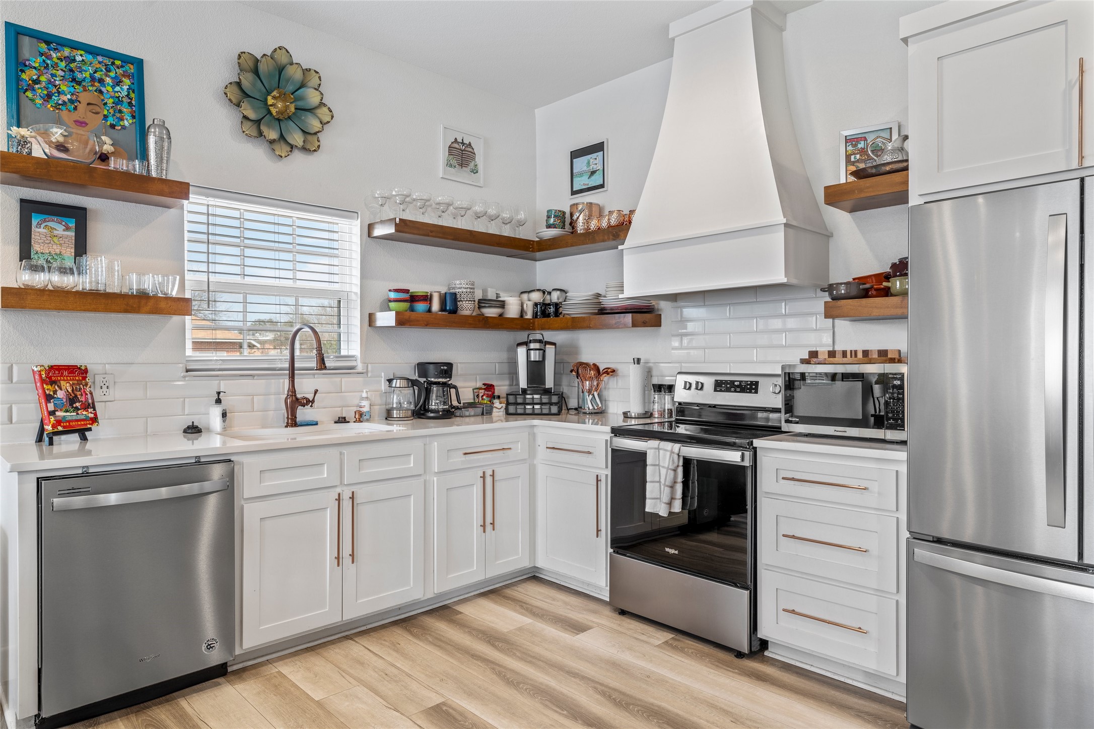 706 S 9th Street