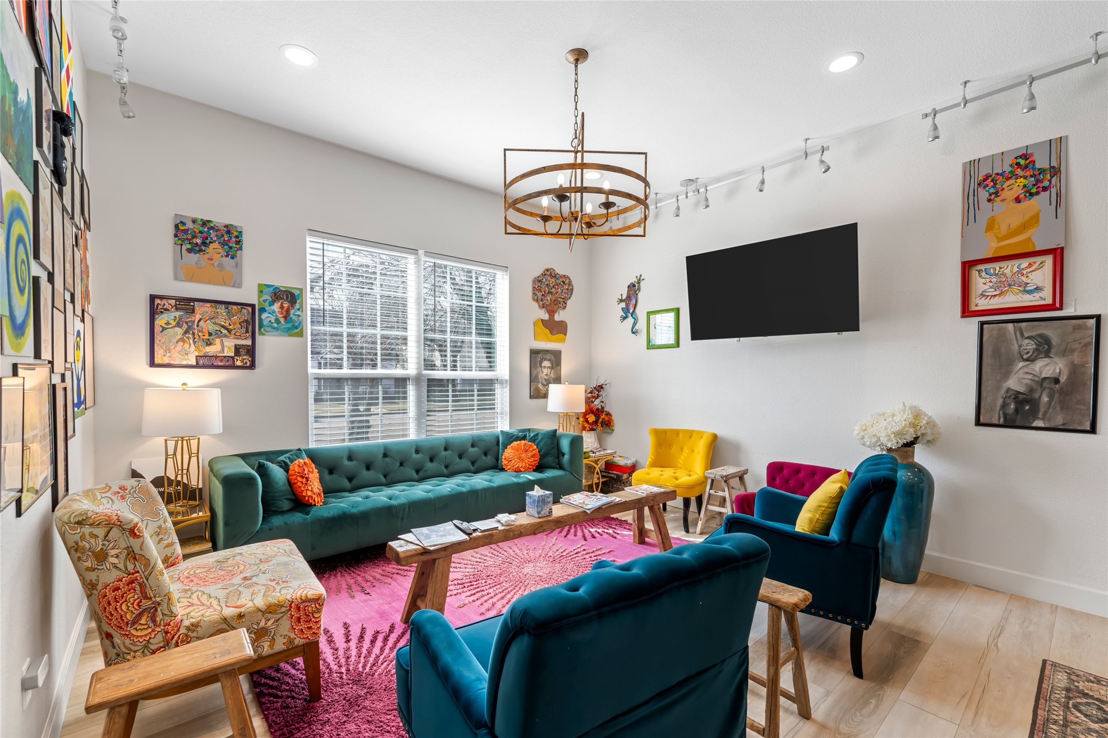 706 S 9th Street