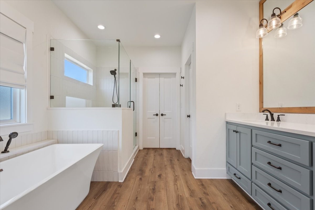 800 Forward Pass Drive