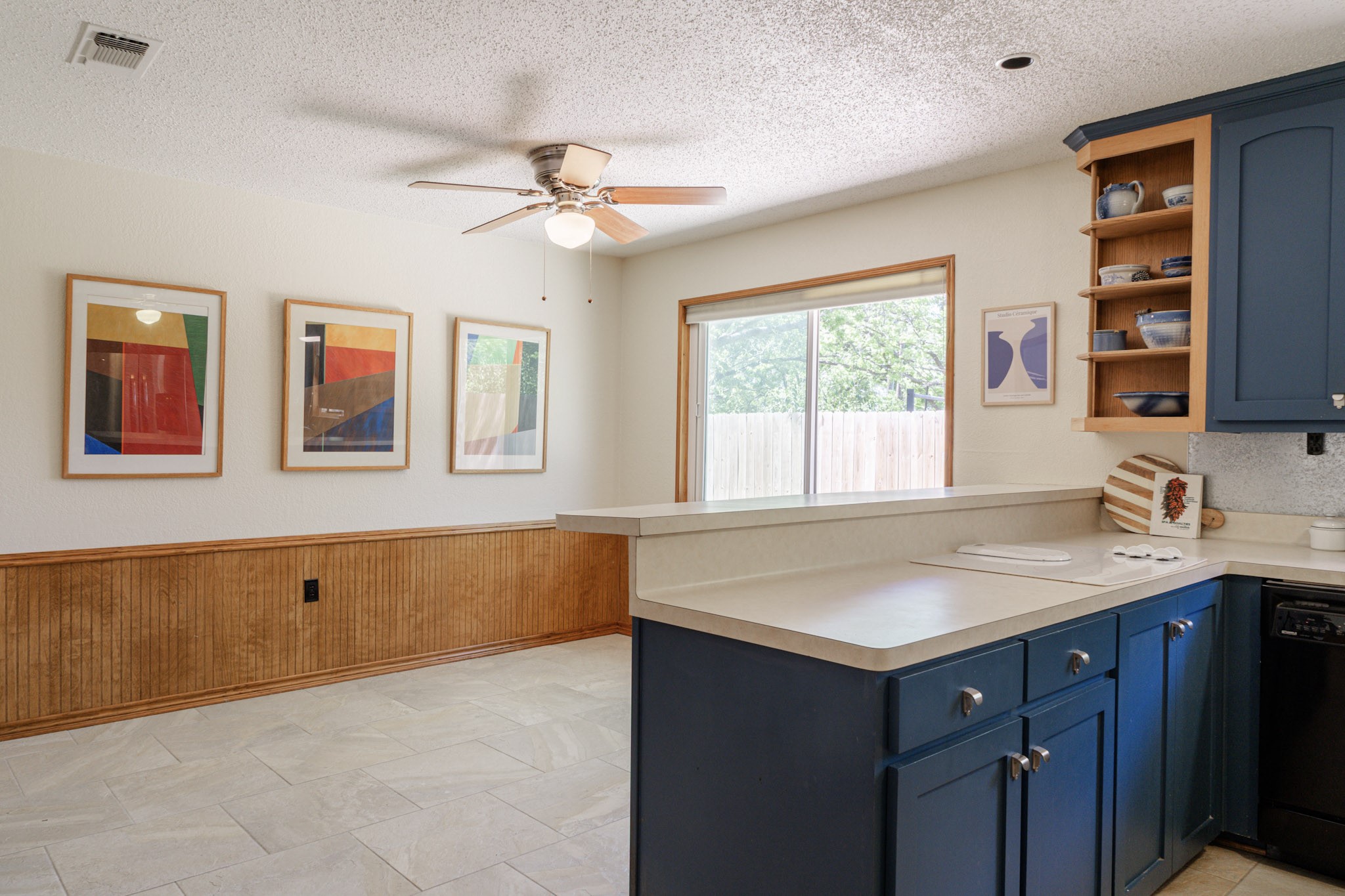 3300 Loma Vista Drive